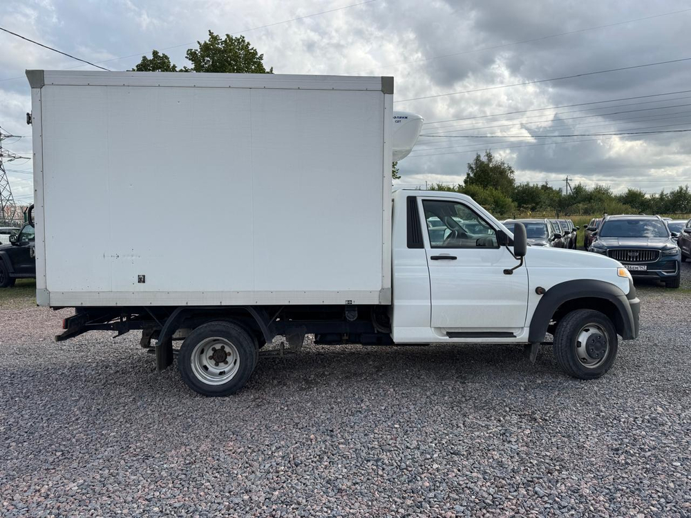 UAZ Profi 236031-911-04 (Рефрижератор, Бензин/Газ, 2,7 л, 150 л.с.)
