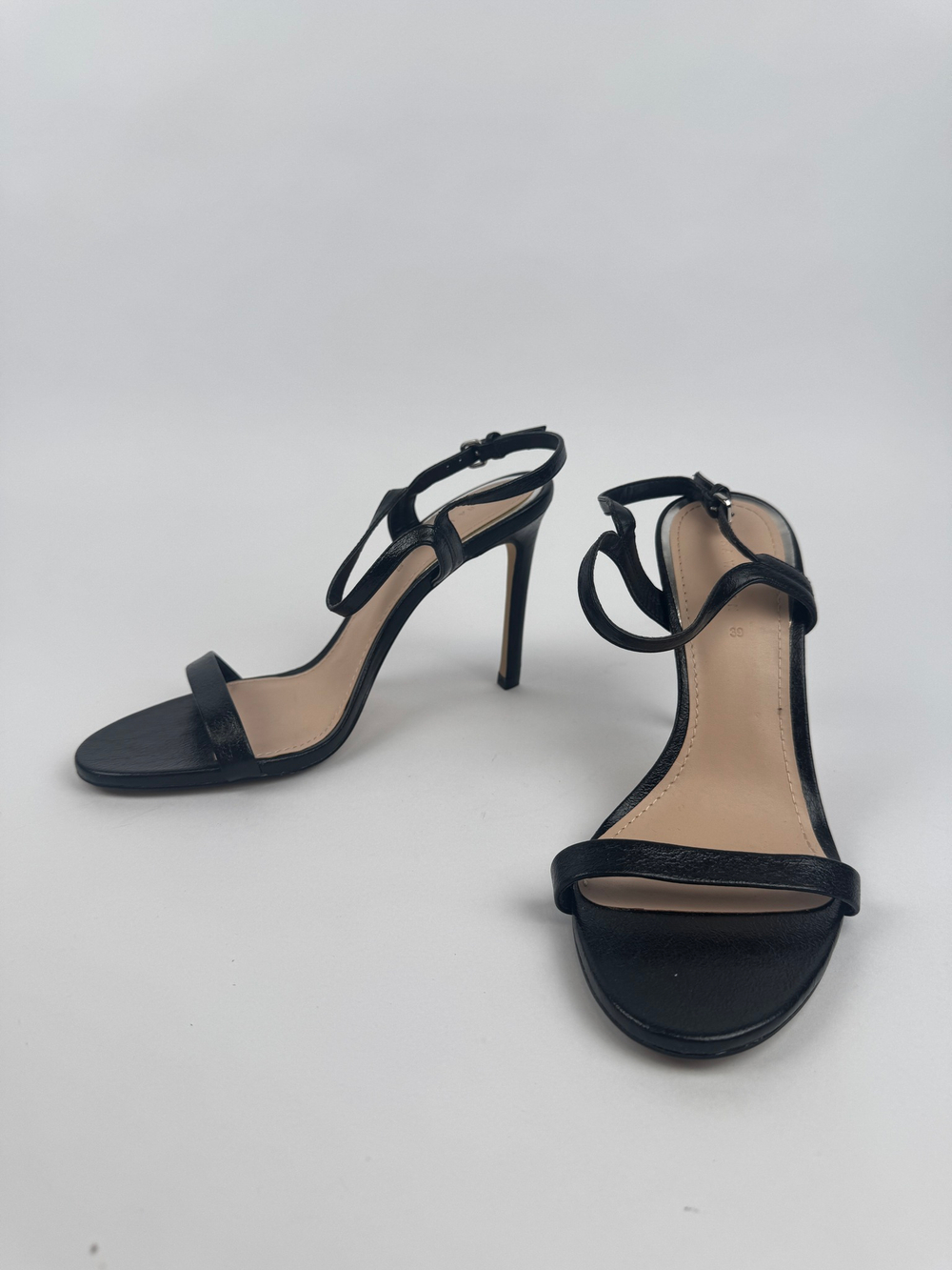 Босоножки Zara