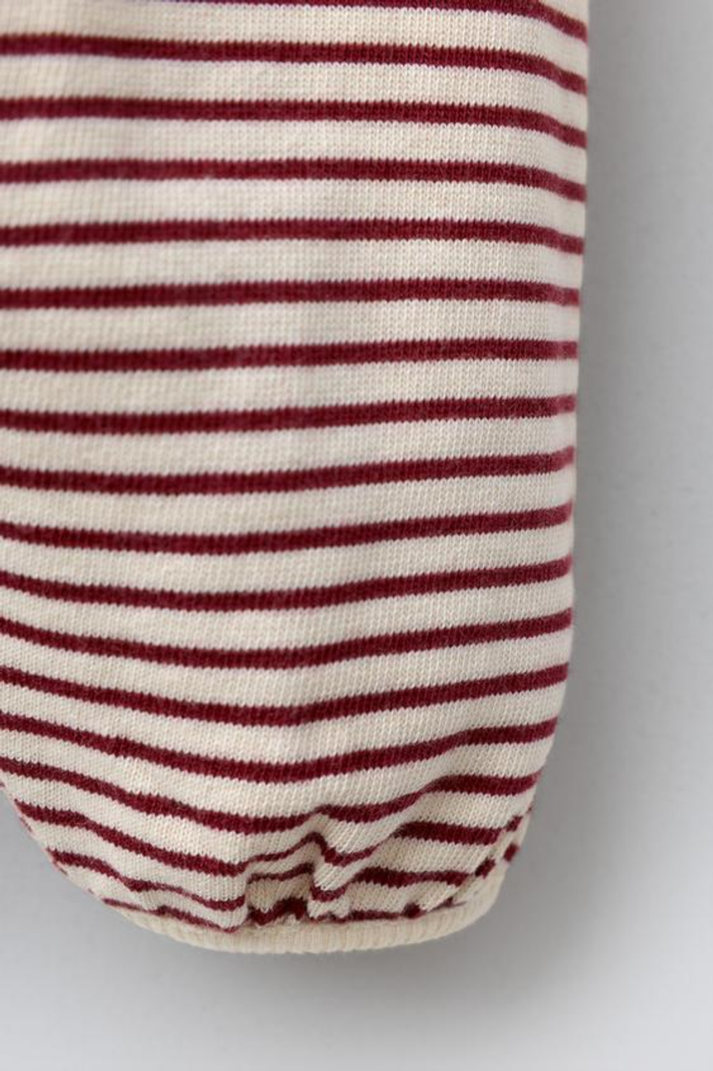 ZARA БРЮКИ-ДЖОГГЕРЫ В ПОЛОСКУ, ЭКРЮ/КРАСНЫЙ