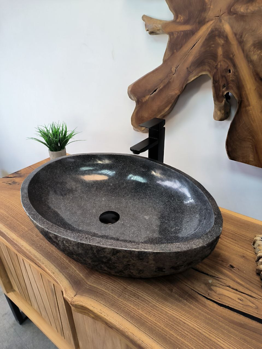 Раковина из речного камня RS-65893 63х46х15 из натурального камня