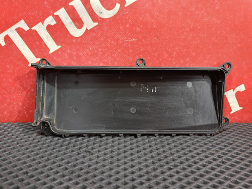 Крышка блока предохранителей