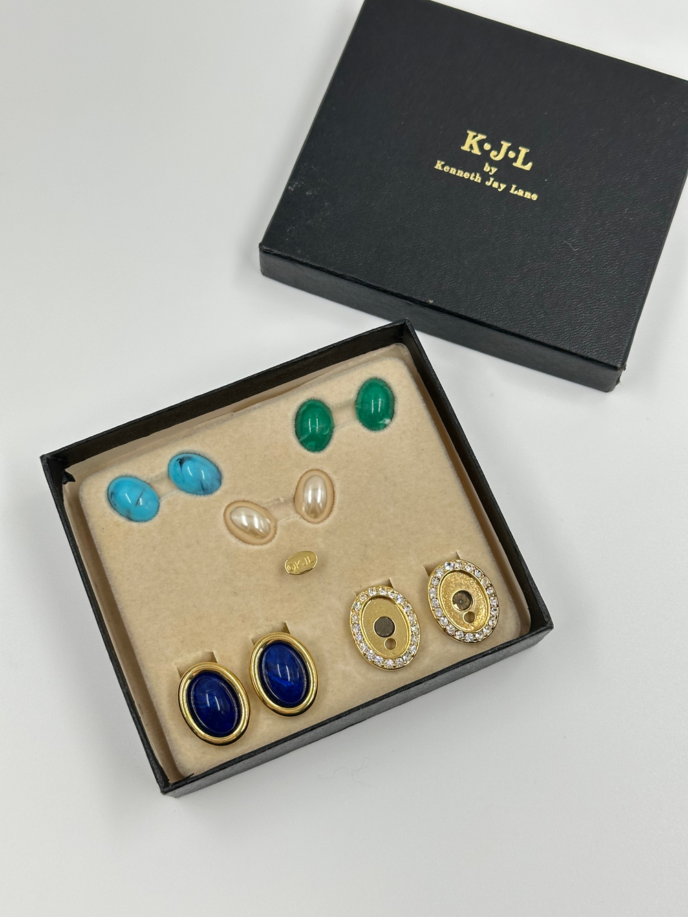 Набор клипс Kenneth Jay Lane