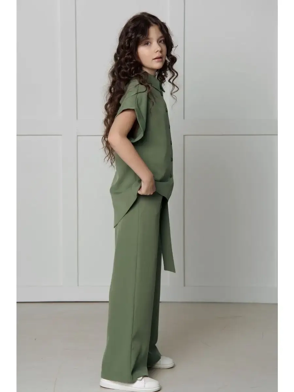 Костюм с брюками палаццо