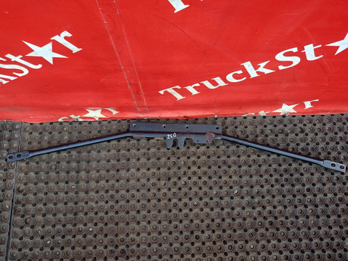 Тяга торсиона кабины