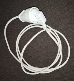 Удлинитель электрический "Доктор Ап" 1 розетка, 2 метра, ПуГВВ 2x1.5 мм, белый 3.6 кВт, 16А, серия "Мощный"