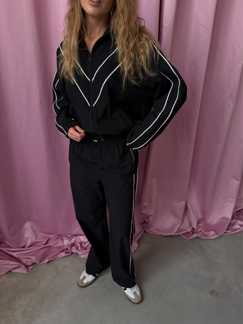 Спортивный костюм Девяностые черный