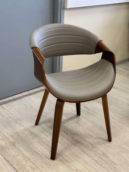 Стул Curv 2, серая экокожа