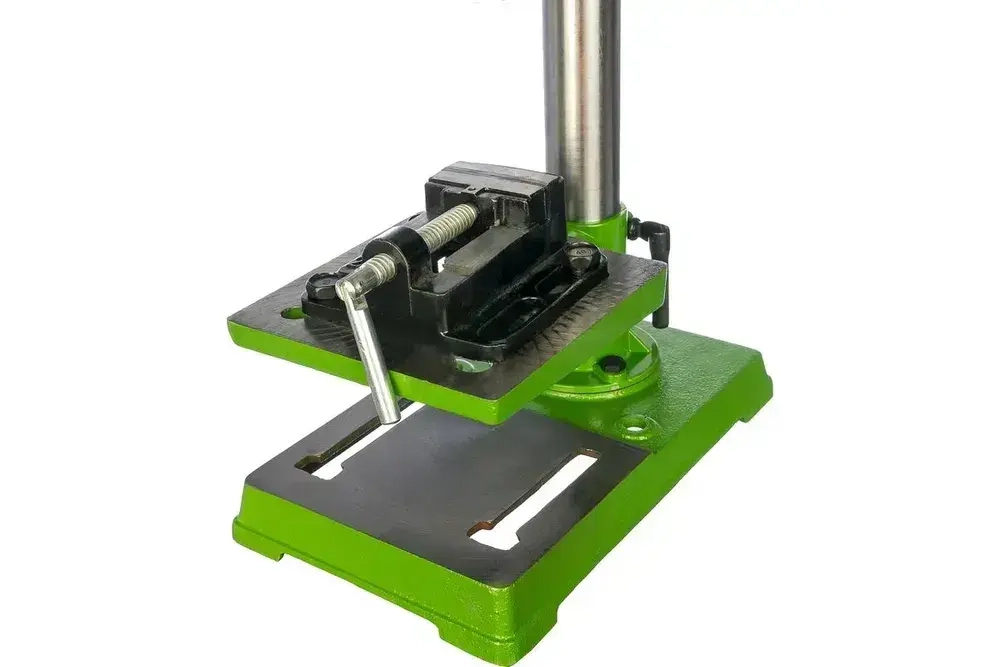 Сверлильный станок Калибр СС-16/550( с тисками)