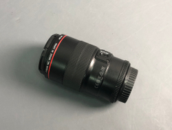 Canon EF 100mm 2.8L IS Macro USM