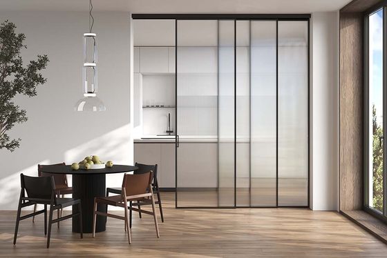 Алюминиевая стеклянная перегородка Каскад AG 1 чёрный матовый стекло Мору прозрачное в интерьере