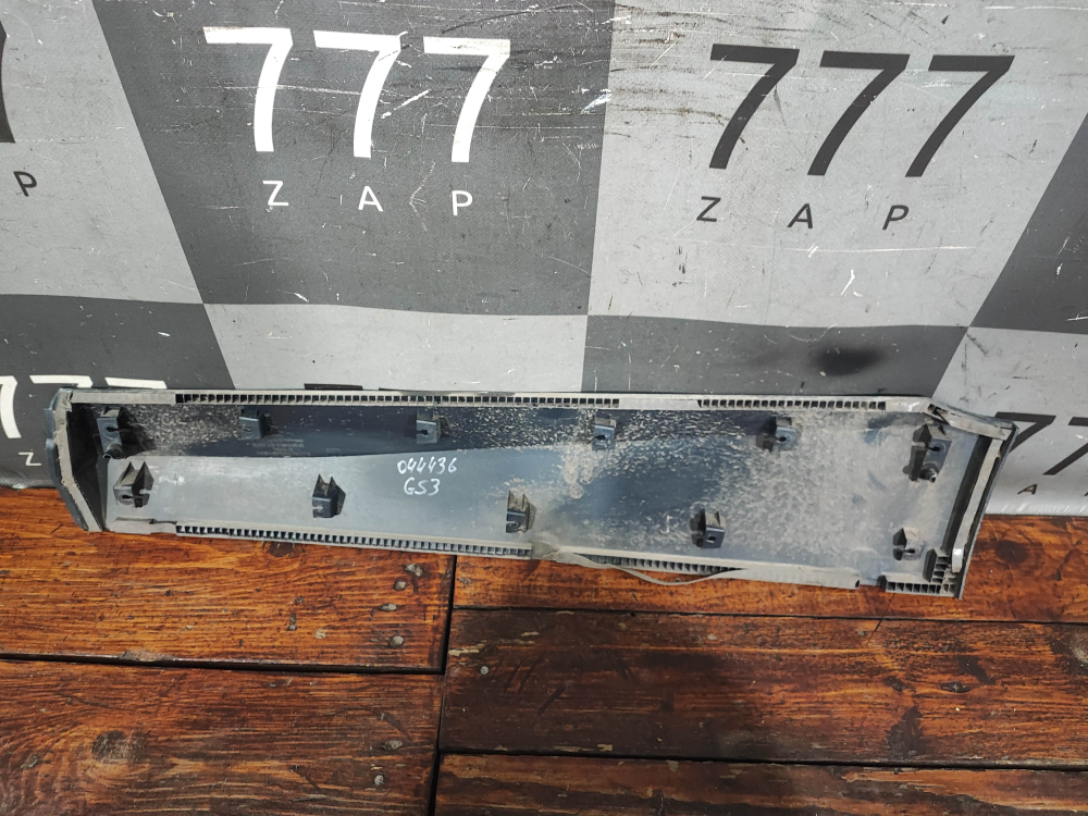 Накладка двери задней правой GAC GS3 24-нв Б/У Оригинал 7155102CRV0000