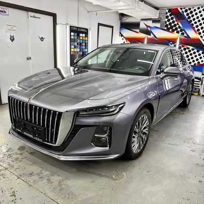 Hongqi h5 в антигравийную полиуретановую пленку  Carbins PPF G190