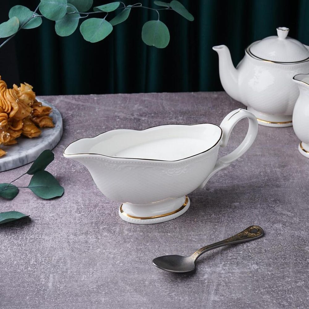 Соусник 350 мл 18,5*8 см h8,2 см с ручкой фарфор Gold Aristocrat Noble [1]