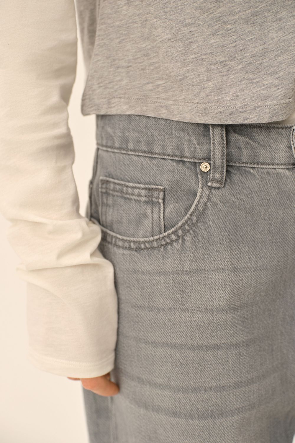 Джинсы (Утро после свиданки), светло-серые