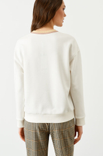 22714 Джемпер женский (молочный)