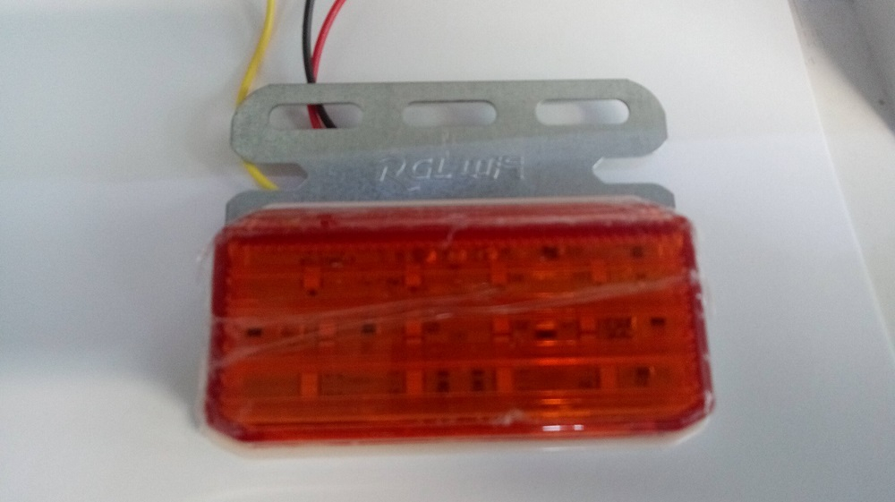24V - Красный (1 шт) / Светодиодный габарит (катафот) боковой, 24v., красный (за 1 шт.)