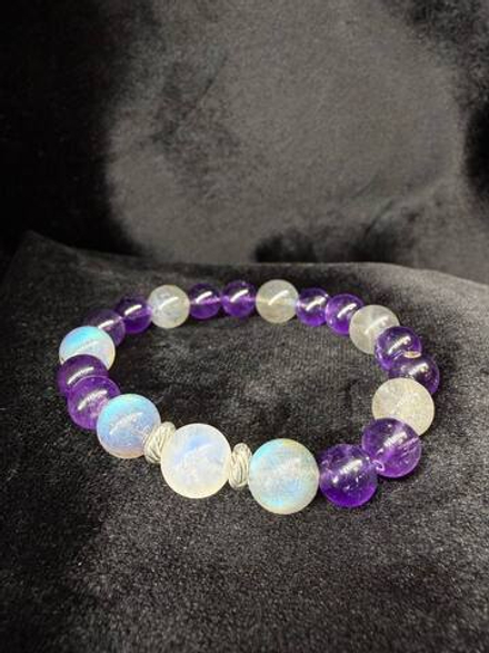Браслет из Аметиста, Лабрадора и Лунного камня