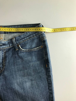 Джинсы Bitten лаконичные, маркировка 4R, визуально на 42 размер