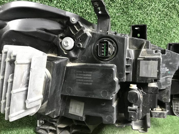 Фара левая Haval F7 (2018-2024) LED