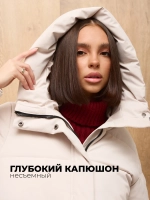 Куртка зимняя удлиненная с капюшоном