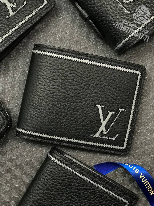 Кошелёк Louis Vuitton