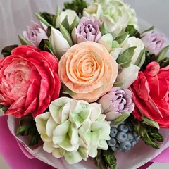 Букет из зефира «Подарок мечты»/23-25см Букет из зефира «Подарок мечты»/23-25см