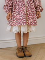 Платье с рюшами в цветочек, Бордовый