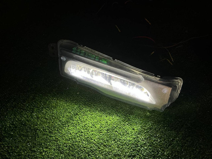 ПТФ правая BMW X5 G05 (2018-2023)