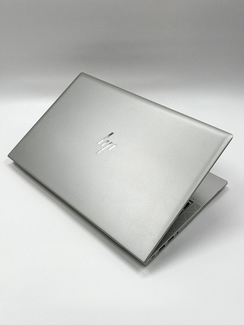 Ноутбук HP EliteBook 855 G7 15.6" FHD IPS AMD Ryzen 7 Pro 4750U Radeon RX Vega 7 Win11 Pro