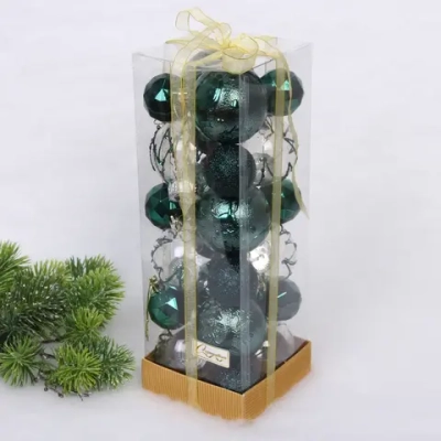 Набор шаров «Winter magic» 6 см + 4 см (24 предмета), Изумруд