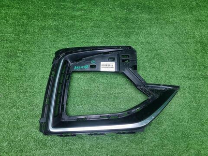 Накладка бампера правая Voyah Passion (2022-н.в.)