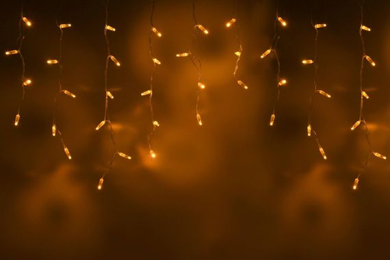 Светодиодная бахрома 108 желтых LED ламп, 3*0.6 м., 220В, статика, прозрачный провод ПВХ, Teamprof (TPF-i3*0.6-CT/Y)