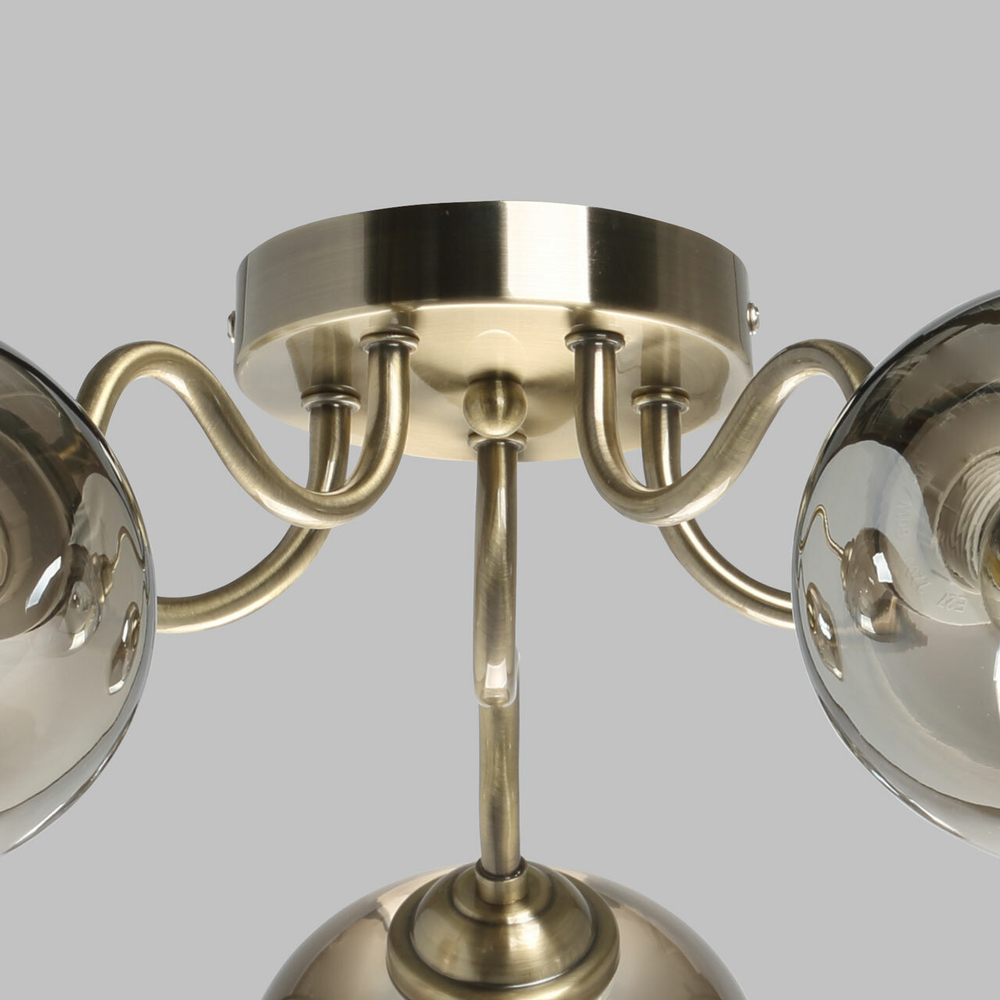 Люстра потолочная De City "Альфа", E27, мощность 300Вт, площадь освещения 15м², латунь/дымчатое стекло