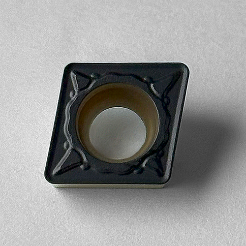 CCMT09T308-GM FE1230  Пластина токарная