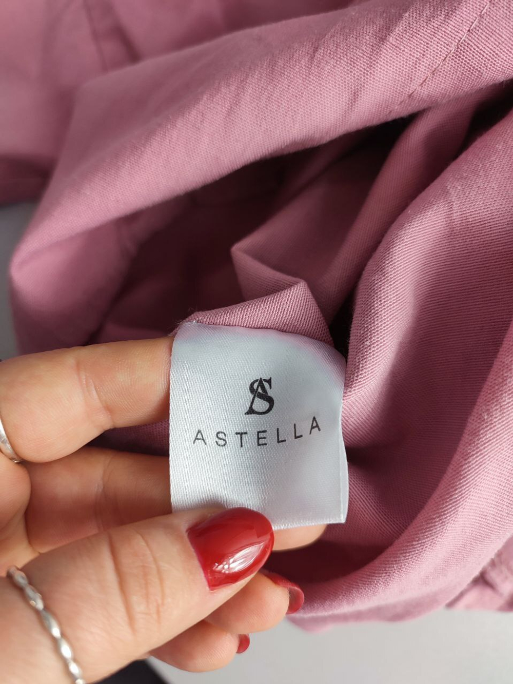 Блузка Astella нежного цвета 50 размер