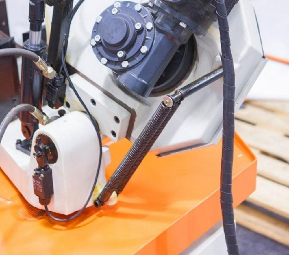 Станок ленточнопильный STALEX SBS- 250B/HC 400V, с прижимом заготовки 12010253HC