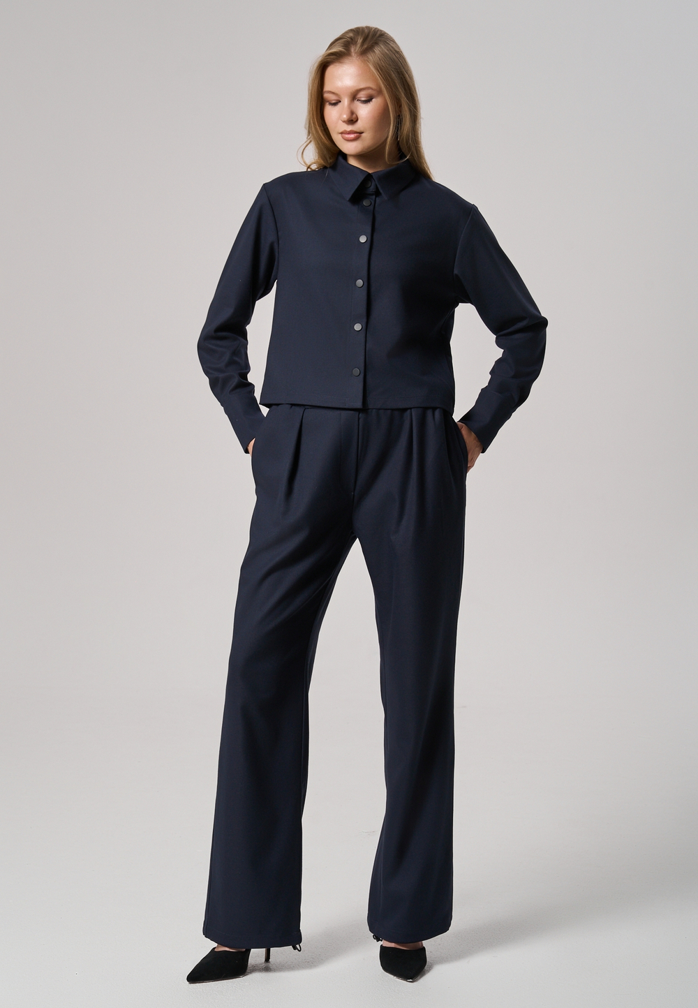 Рубашка-жакет укороченная синяя