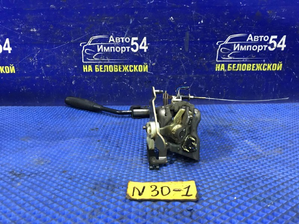 Селектор АКПП NISSAN R’NESSA 1999