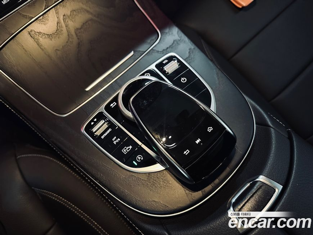 Mercedes-Benz E-Class W213 E250 Avangarde (06.2020)