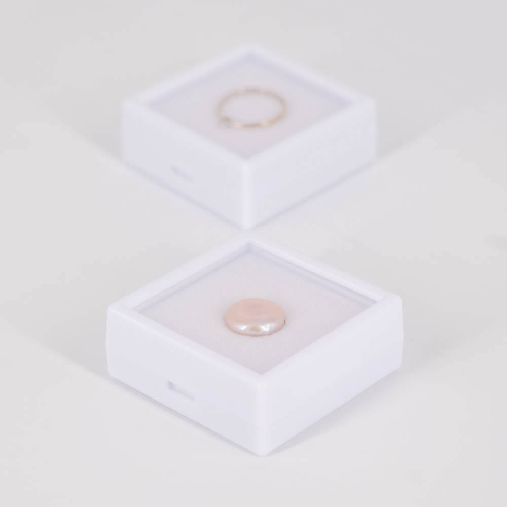 Футляр под вставки (пластиковое окно), 50х50х20 мм