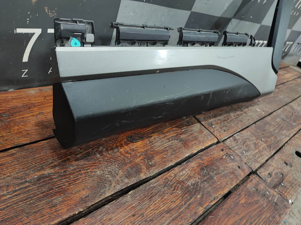 Накладка двери задней левой Exeed LX 19-нв Б/У Оригинал 609000294AA