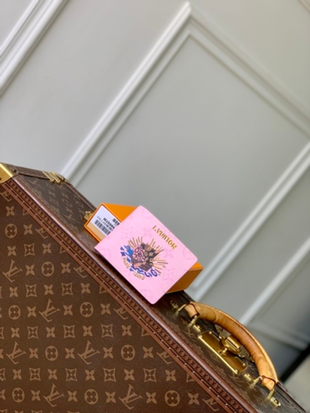 Louis Vuitton Slender