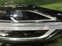 Фара правая Volvo XC60 2 (2017-2021) LED