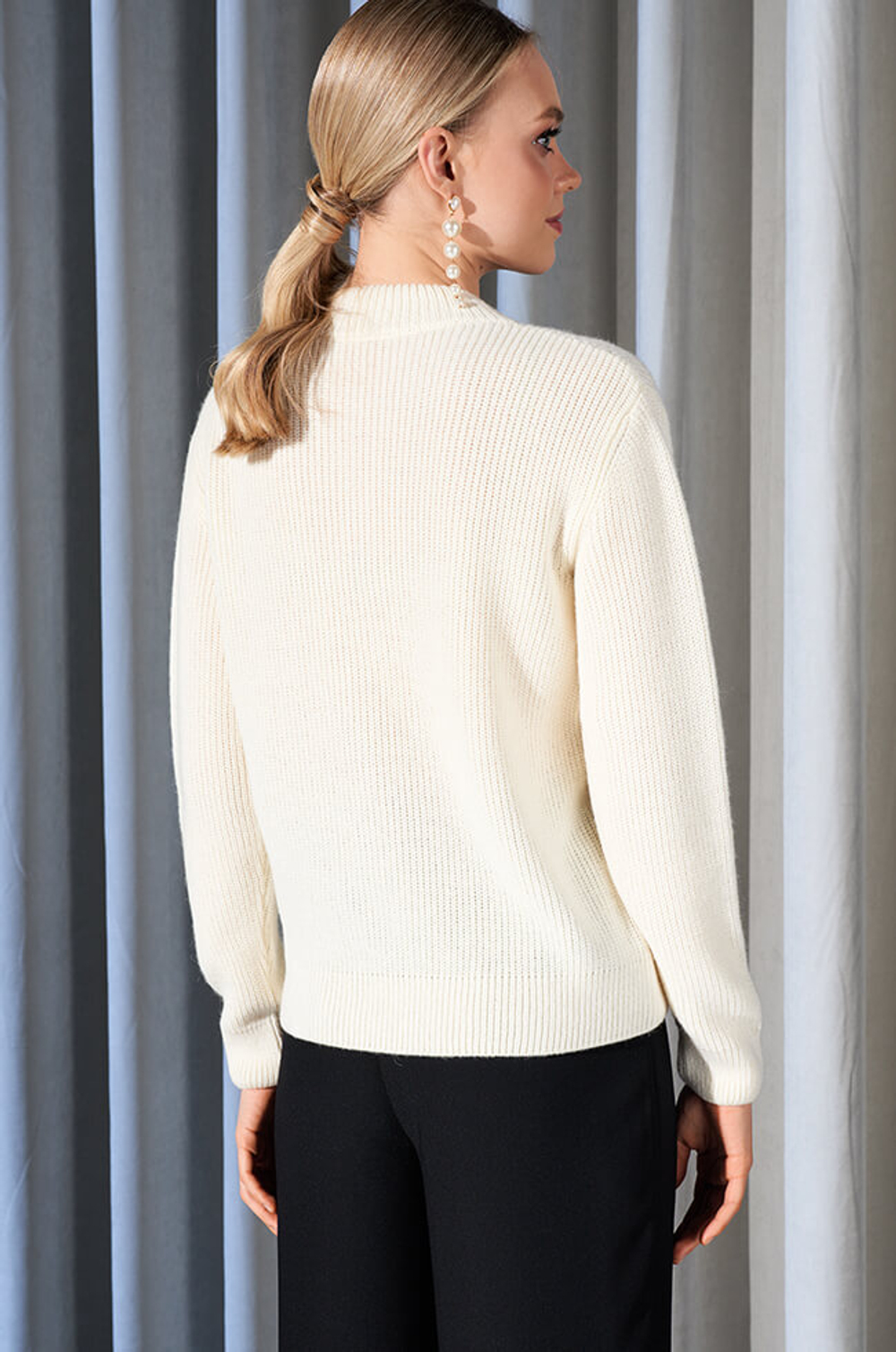 22956 Джемпер женский (ванильный)