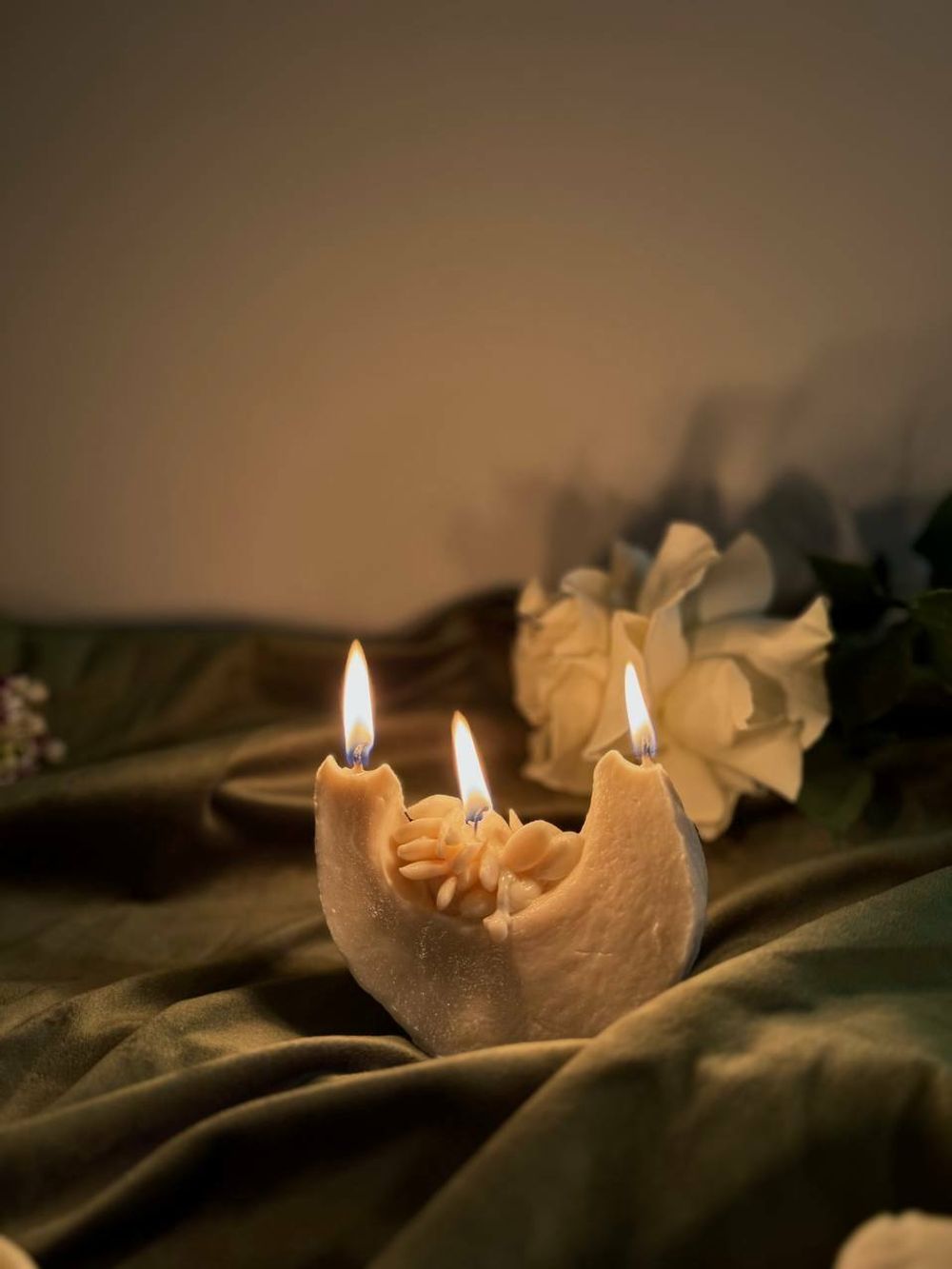 Свеча Unification Love Интерьерная Тыква лиловая (Черная смородина)