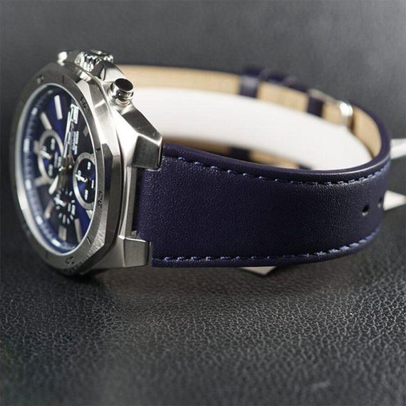 Наручные часы Casio EFV-640L-2A
