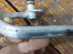 Трубка системы охлаждения Mercedes S-Class (W222) 13-20 Б/У Оригинал A2782001851