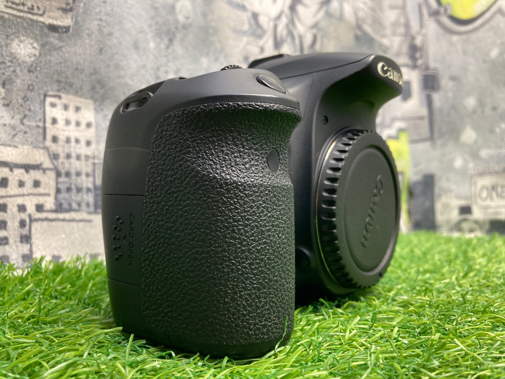 Canon EOS 60D 12.000 кадров