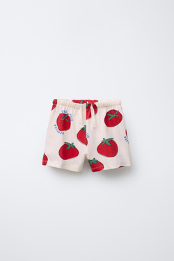 ZARA ПИЖАМА С ФУТБОЛКОЙ И ШОРТАМИ С ПРИНТОМ «ПОМИДОРЫ», ЭКРЮ