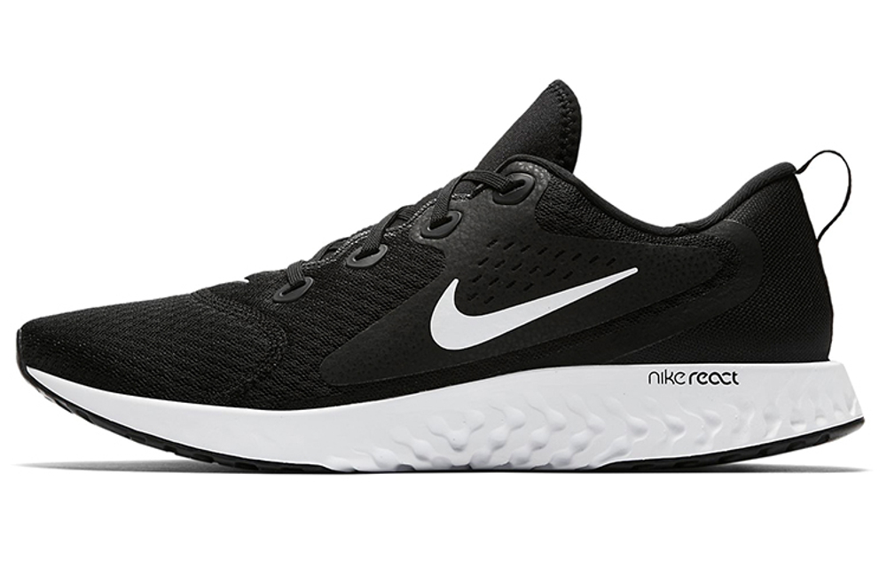 Кроссовки Nike